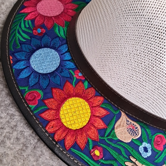 Embroidered Floral Wide Brim Hat main image 6